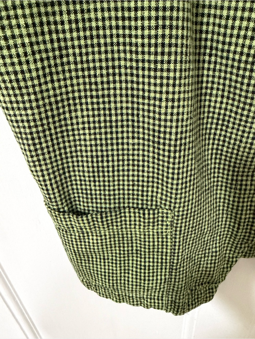 Mishi Zip-Front Checked Vest. - Picture 3 of 7